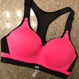 Victoria’s secret sports bra